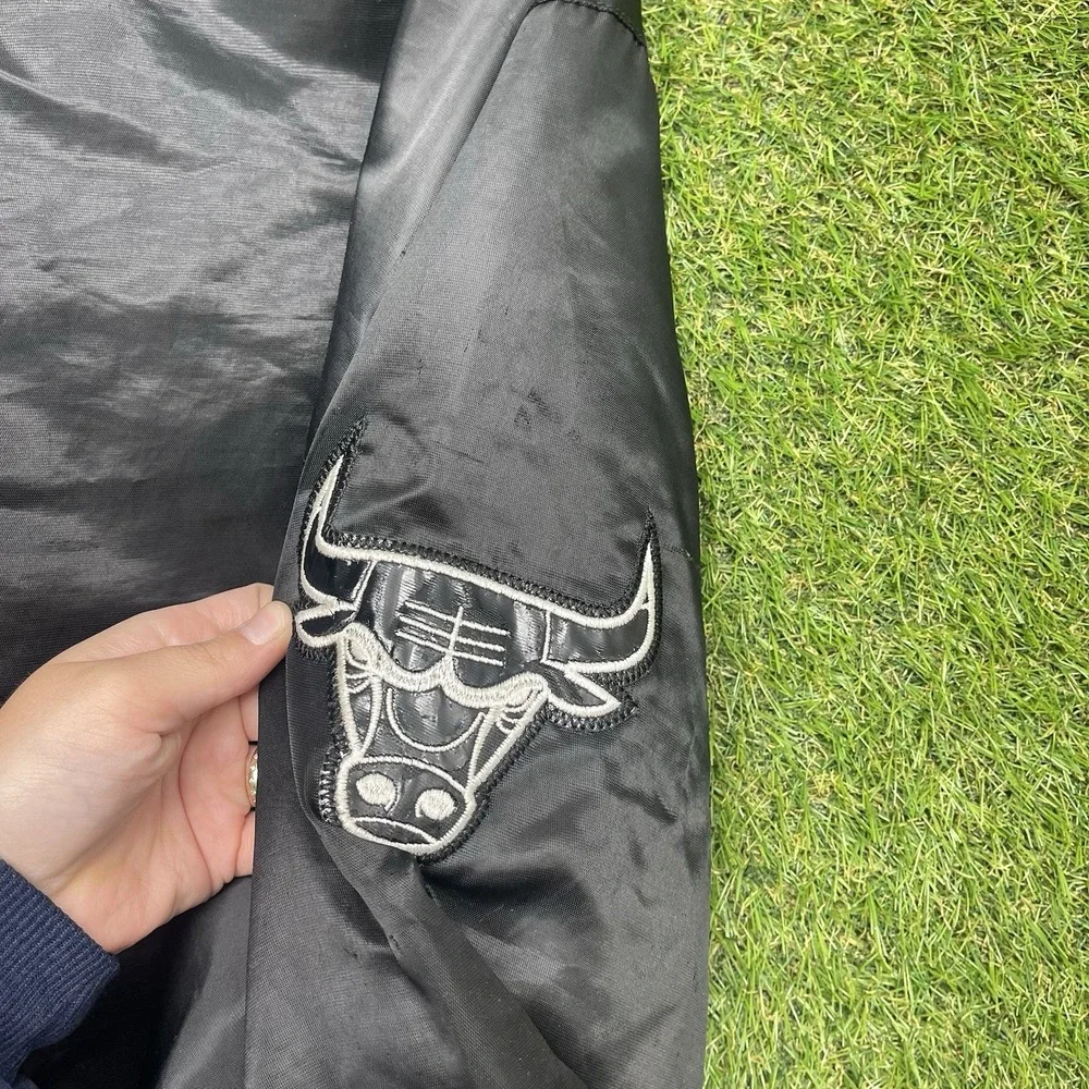 Vintage Chicago Bulls Satin Starter Jacket Mens 2XL Varsity Snap Front Black 90s